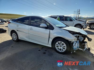 Czwarte zdjęcie samochodu z boku: 2020 TOYOTA PRIUS LE VIN:JTDKARFU2L3126481 - miniatura