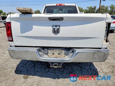 Zdjęcie 6 z 12 samochodu: 2017 RAM 1500 ST VIN:3C6JR6DT0HG505035 - miniatura
