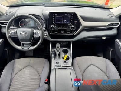 Zdjęcie 9 z 13 samochodu: 2022 TOYOTA HIGHLANDER L VIN:5TDCZRBHXNS580095 - miniatura