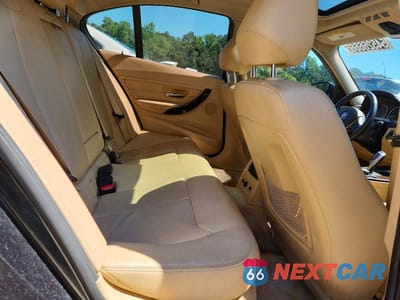 Zdjęcie 10 z 12 samochodu: 2015 BMW 328 XI SULEV VIN:WBA3B5G59FNS15813 - miniatura