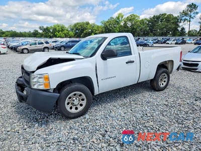 2010 CHEVROLET SILVERADO C1500 1GCPCPEXXAZ215452 - główne zdjęcie licytacji z USA - miniatura