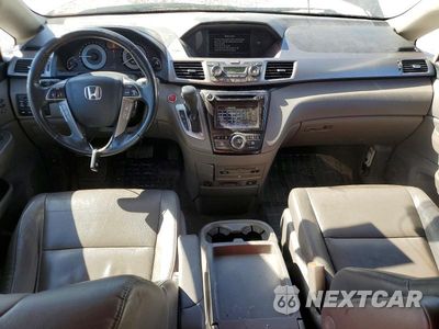 Zdjęcie 8 z 12 samochodu: 2016 HONDA ODYSSEY TOURING VIN:5FNRL5H95GB041623 - miniatura