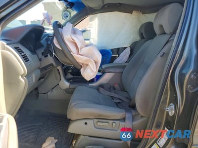 Zdjęcie 7 z 13 samochodu: 2006 HONDA PILOT EX VIN:5FNYF28486B038915 - miniatura