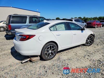 Trzecie zdjęcie samochodu z tyłu: 2017 BUICK REGAL SPORT TOURING VIN:2G4GL5EX6H9181739 - miniatura