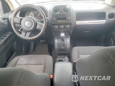 Zdjęcie 8 z 13 samochodu: 2015 JEEP COMPASS SPORT VIN:1C4NJCBA6FD170598 - miniatura