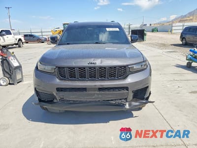 Piąte zdjęcie samochodu w środku: 2024 JEEP GRAND CHEROKEE L LAREDO VIN:1C4RJKAG1R8934260 - miniatura