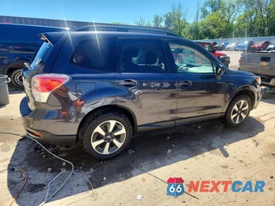 Trzecie zdjęcie samochodu z tyłu: 2017 SUBARU FORESTER 2.5I PREMIUM VIN:JF2SJAGC7HH579255 - miniatura