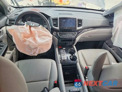Zdjęcie 8 z 13 samochodu: 2020 HONDA RIDGELINE RTL VIN:5FPYK3F79LB017900 - miniatura