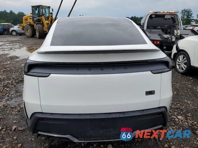 Zdjęcie 6 z 12 samochodu: 2026 TESLA MODEL Y VIN:7SAYGDET5TA649047 - miniatura