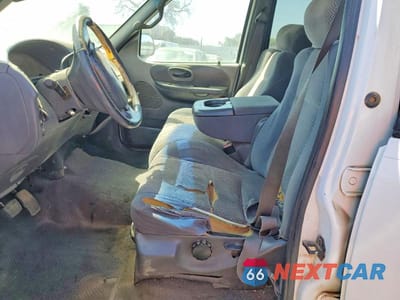 Zdjęcie 7 z 12 samochodu: 2002 FORD F150 SUPERCREW VIN:1FTRW08612KB17365 - miniatura