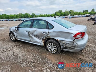 Drugie zdjęcie samochodu z przodu: 2015 VOLKSWAGEN PASSAT S VIN:1VWAS7A34FC011832 - miniatura