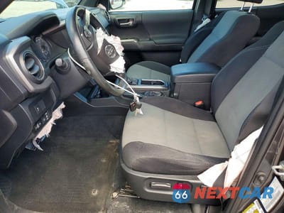 Zdjęcie 7 z 13 samochodu: 2020 TOYOTA TACOMA TRD OFF-ROAD VIN:3TMCZ5AN8LM369152 - miniatura