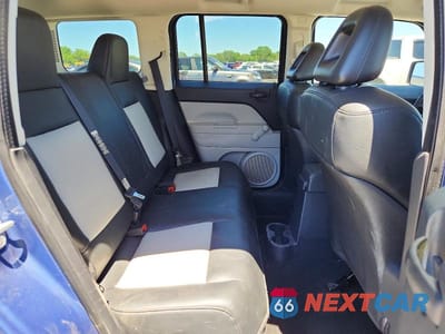 Zdjęcie 11 z 13 samochodu: 2007 JEEP PATRIOT SPORT VIN:1J8FF28W57D170623 - miniatura