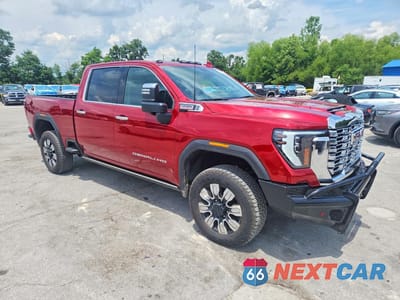 Czwarte zdjęcie samochodu z boku: 2024 GMC SIERRA K2500 DENALI VIN:1GT49REY8RF442996 - miniatura