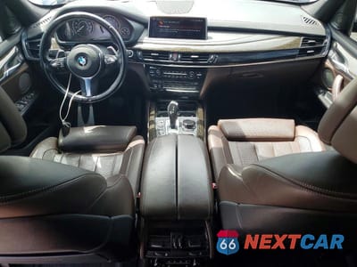 Zdjęcie 8 z 13 samochodu: 2018 BMW X5 VIN:5UXKT0C52J0V99877 - miniatura