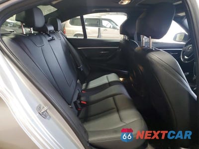 Zdjęcie 10 z 12 samochodu: 2017 BMW 330E VIN:WBA8E1C50HK480443 - miniatura