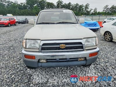 Piąte zdjęcie samochodu w środku: 1997 TOYOTA 4RUNNER SR5 VIN:JT3GN86R8V0023610 - miniatura