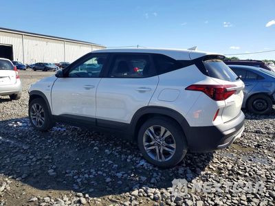 Drugie zdjęcie samochodu z przodu: 2023 KIA SELTOS LX VIN:KNDEPCAA6P7358957 - miniatura