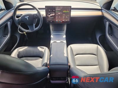 Zdjęcie 8 z 12 samochodu: 2023 TESLA MODEL Y VIN:7SAYGAEE9PF673330 - miniatura