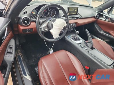 Zdjęcie 8 z 12 samochodu: 2017 MAZDA MX-5 MIATA GRAND TOURING VIN:JM1NDAM70H0101008 - miniatura