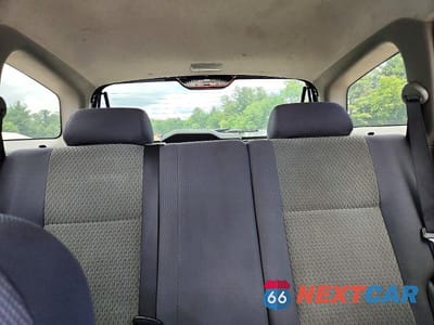 Zdjęcie 10 z 13 samochodu: 2006 TOYOTA COROLLA MATRIX XR VIN:2T1KR32E96C603228 - miniatura