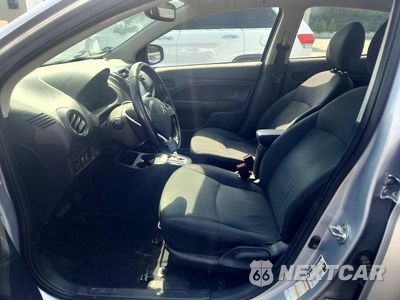 Zdjęcie 7 z 12 samochodu: 2017 MITSUBISHI MIRAGE G4 ES VIN:ML32F3FJ9HHF14585 - miniatura