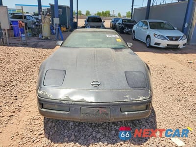 Piąte zdjęcie samochodu w środku: 1992 CHEVROLET CORVETTE VIN:1G1YY23P9N5106014 - miniatura