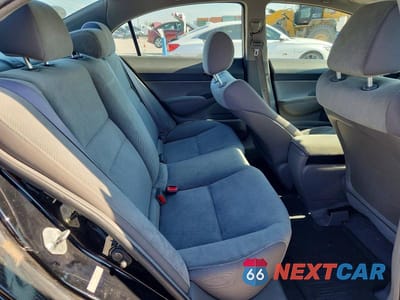 Zdjęcie 10 z 12 samochodu: 2011 HONDA CIVIC LX VIN:19XFA1F54BE012095 - miniatura