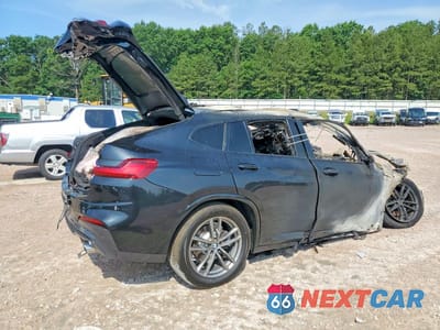 Trzecie zdjęcie samochodu z tyłu: 2020 BMW X4 XDRIVE30I VIN:5UX2V1C08LLZ32461 - miniatura