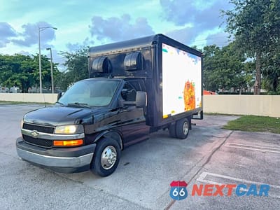 Drugie zdjęcie samochodu z przodu: 2019 CHEVROLET EXPRESS G3500 VIN:1HA3GRCG0KN000104 - miniatura