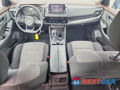 Zdjęcie 8 z 13 samochodu: 2021 NISSAN ROGUE SV VIN:5N1AT3BB1MC815481 - miniatura