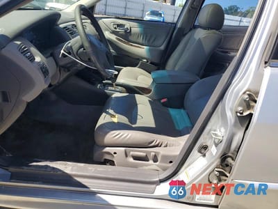 Zdjęcie 7 z 12 samochodu: 2002 HONDA ACCORD EX VIN:1HGCG16532A014202 - miniatura