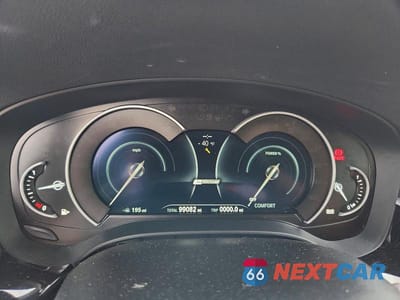 Zdjęcie 9 z 12 samochodu: 2019 BMW 5 SERIES 530E XDRIVE VIN:WBAJA9C55KB392894 - miniatura