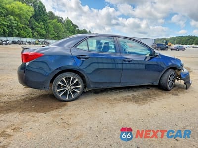 Trzecie zdjęcie samochodu z tyłu: 2018 TOYOTA COROLLA SE VIN:5YFBURHE6JP770275 - miniatura