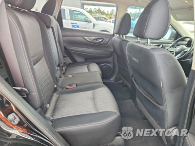 Zdjęcie 11 z 13 samochodu: 2017 NISSAN ROUGE VIN:JN8AT2MT5HW144054 - miniatura