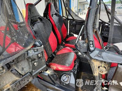 Zdjęcie 6 z 10 samochodu: 2020 HONDA SXS1000S UTILITY VEHICLE VIN:1HFVE06A4L4000867 - miniatura