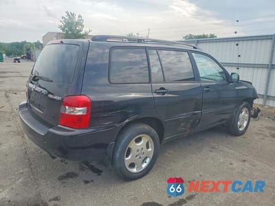 Trzecie zdjęcie samochodu z tyłu: 2006 TOYOTA HIGHLANDER LIMITED VIN:JTEEP21A560149741 - miniatura