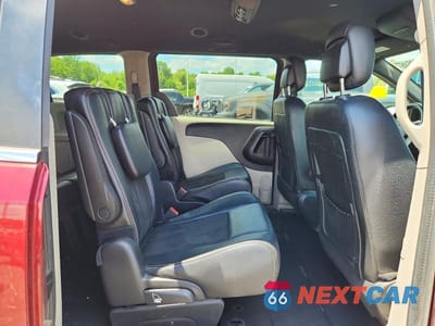 Zdjęcie 11 z 13 samochodu: 2019 DODGE GRAND CARAVAN VIN:2C4RDGCG4KR662055 - miniatura