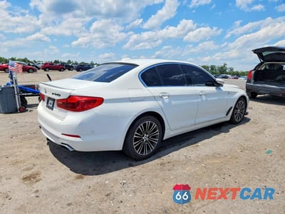 Trzecie zdjęcie samochodu z tyłu: 2017 BMW 540 XI VIN:WBAJE7C30HG887698 - miniatura