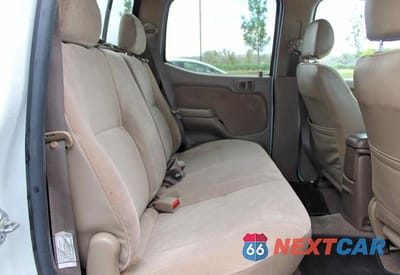 Zdjęcie 6 z 10 samochodu: 2002 TOYOTA TACOMA DOUBLE CAB VIN:5TEHN72N22Z013079 - miniatura