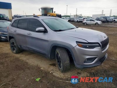 Czwarte zdjęcie samochodu z boku: 2019 JEEP CHEROKEE LATITUDE PLUS VIN:1C4PJMLB1KD292222 - miniatura