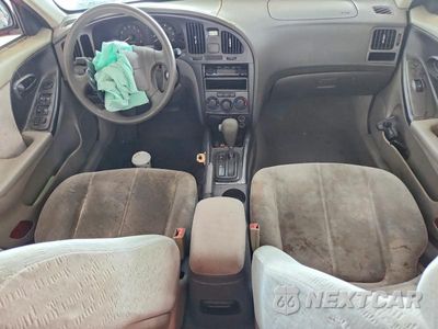 Zdjęcie 9 z 13 samochodu: 2005 HYUNDAI ELANTRA GLS VIN:KMHDN46D85U172387 - miniatura