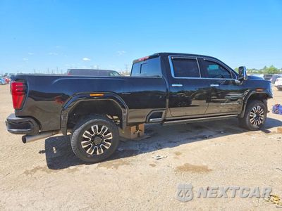 Trzecie zdjęcie samochodu z tyłu: 2024 GMC SIERRA K3500 DENALI ULTIMATE VIN:1GT49YEY6RF103891 - miniatura