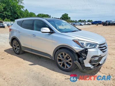 Czwarte zdjęcie samochodu z boku: 2017 HYUNDAI SANTA FE SPORT 2.0T ULTIMATE VIN:5XYZW4LAXHG386496 - miniatura