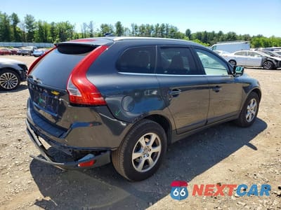 Trzecie zdjęcie samochodu z tyłu: 2012 VOLVO XC60 3.2 VIN:YV4940DZ4C2331755 - miniatura