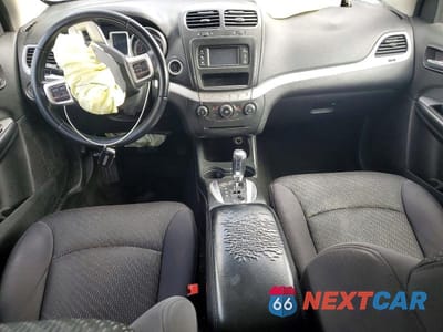 Zdjęcie 8 z 13 samochodu: 2013 DODGE JOURNEY SE VIN:3C4PDCABXDT501460 - miniatura