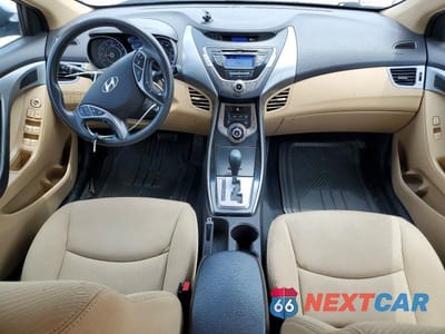 Zdjęcie 8 z 12 samochodu: 2013 HYUNDAI ELANTRA GLS VIN:KMHDH4AE1DU640918 - miniatura