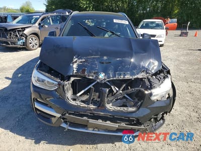 Piąte zdjęcie samochodu w środku: 2020 BMW X3 SDRIVE30I VIN:5UXTY3C09L9B70409 - miniatura