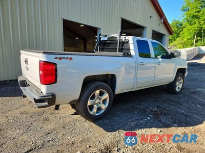Trzecie zdjęcie samochodu z tyłu: 2015 CHEVROLET SILVERADO K1500 LT VIN:1GCVKRECXFZ357794 - miniatura