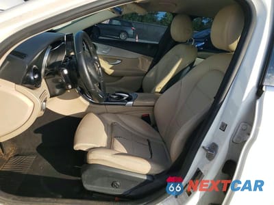 Zdjęcie 7 z 12 samochodu: 2016 MERCEDES-BENZ C 300 VIN:55SWF4JB6GU174732 - miniatura